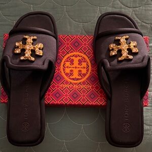 Tory Burch navy blue, flats, slightly used, worn once, no tags